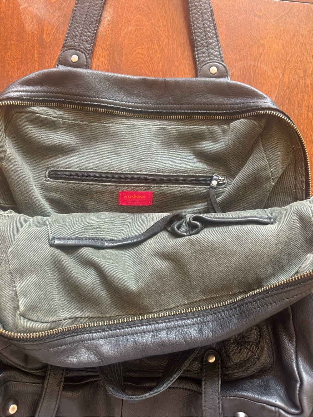 Oushka London Black Leather Shoulder Tote Bag - Picture 7 of 10
